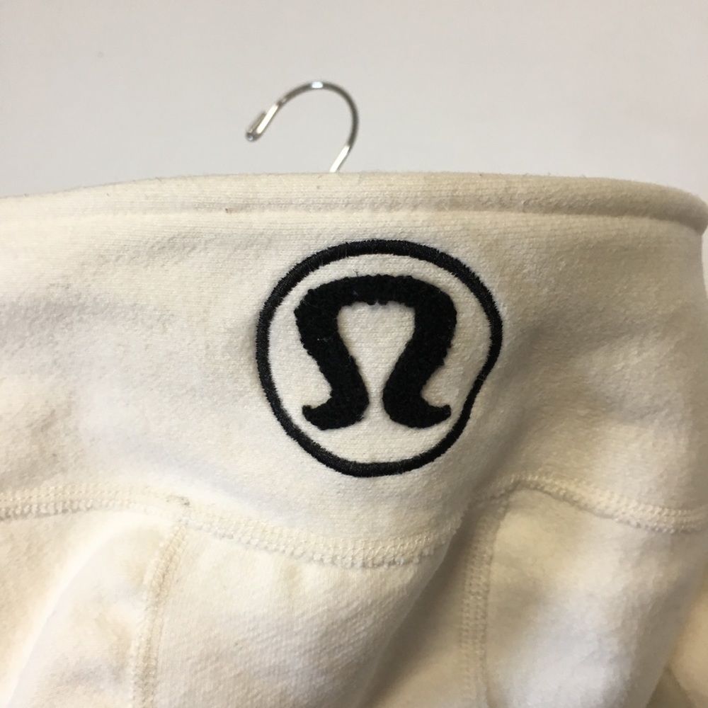 Lululemon Scuba Hoodie Rare Print Polar & Black 8 - Picture 7 of 8